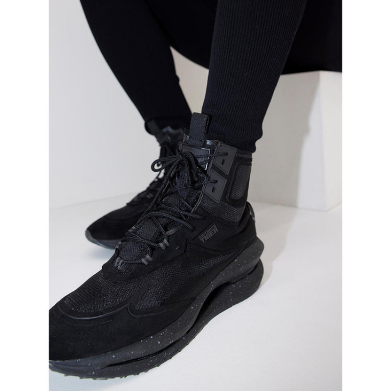 Black / Black Women's Onitsuka Tiger Runger Mt Sneakers Online India | J7G-3596