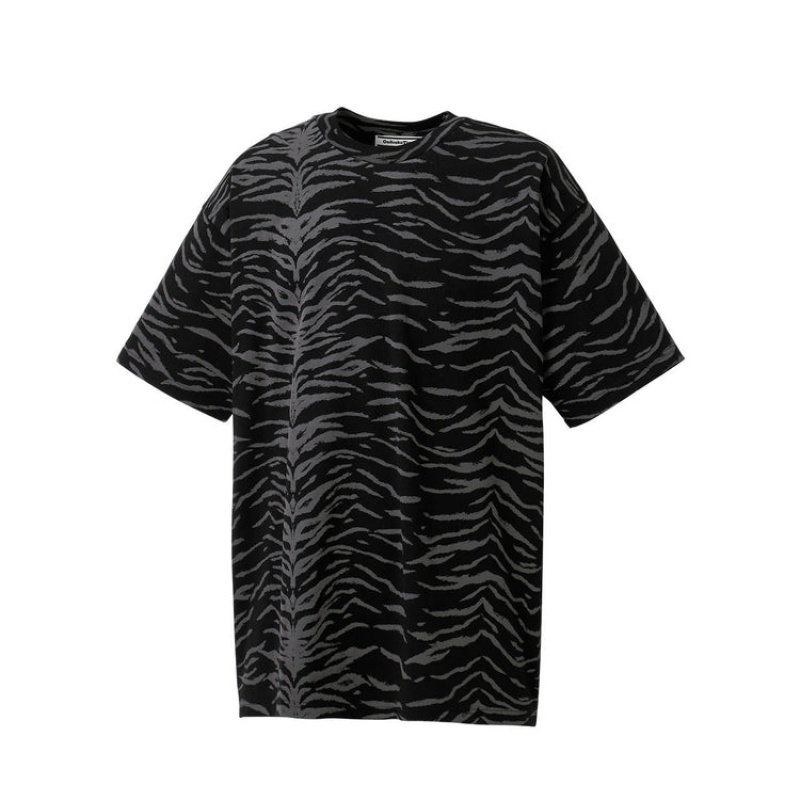 Black / Grey Men's Onitsuka Tiger All-over P T Shirts Online India | R3P-8208