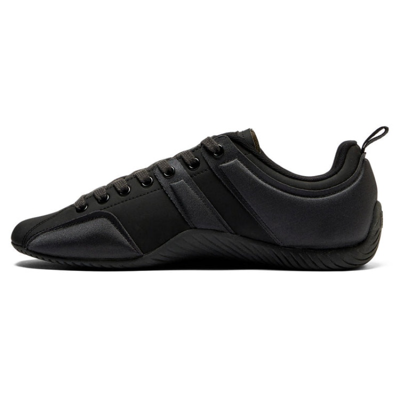 Black / Grey Women's Onitsuka Tiger Sclaw Puff Sneakers Online India | Q2P-5980