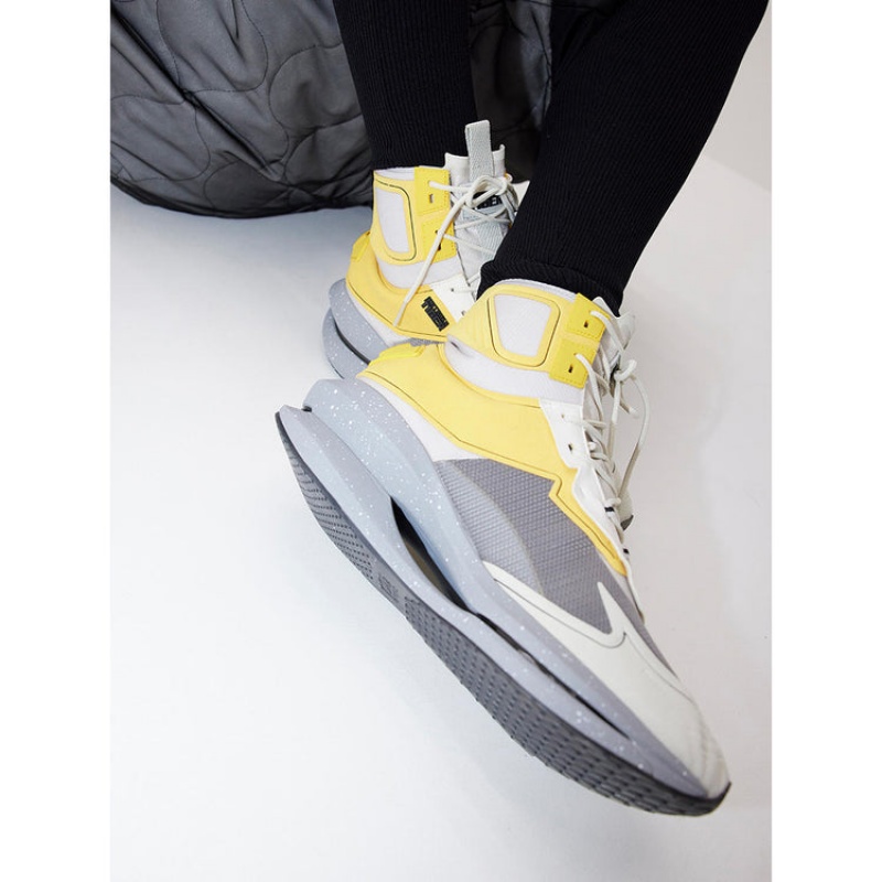 Grey / Yellow Women's Onitsuka Tiger Runger Mt Sneakers Online India | I9I-4340